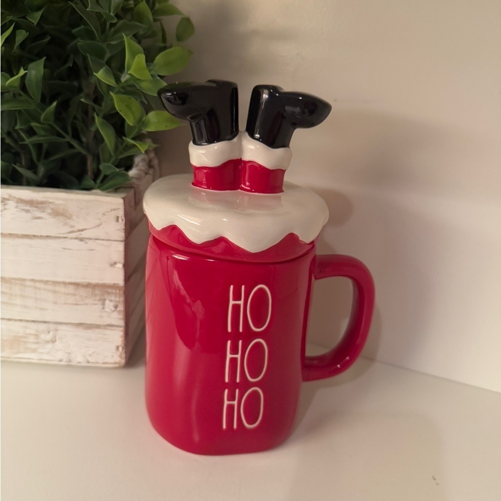 Rae Dunn HO HO HO Coffee Mug - allside red - ceramic
Upside Down Santa NEW